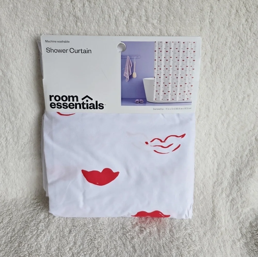 Room Essentials new tag